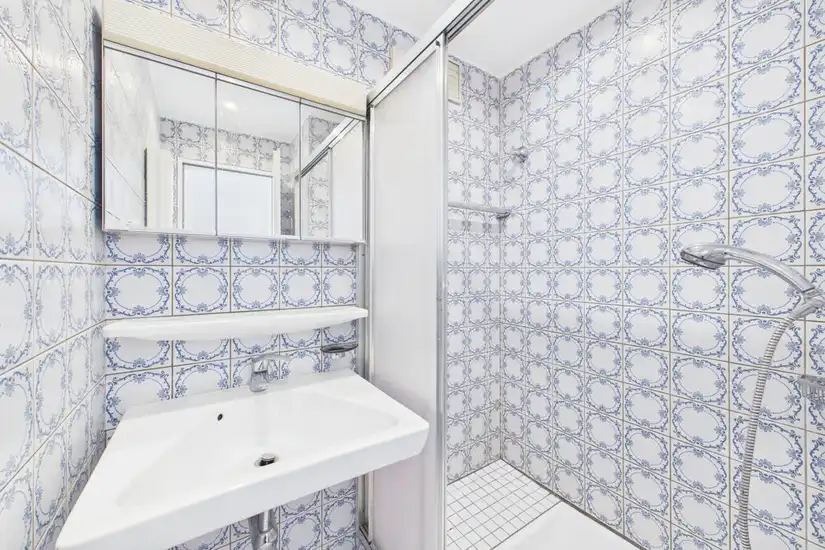 Einheit 1  - Bad en suite UG